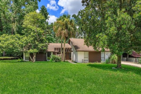 Villa ou maison à vendre à Apopka, Floride: 3 chambres, 157.75 m2 № 1904229 - photo 1