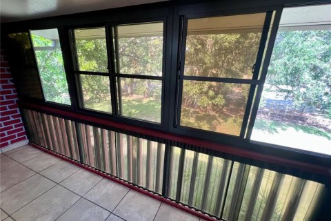 Condominio en venta en Saint Petersburg, Florida, 2 dormitorios, 76.18 m2 № 1785579 - foto 9