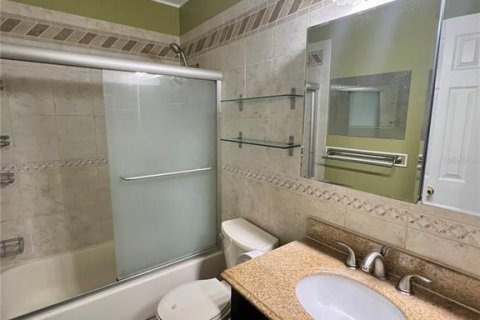 Condominio en venta en Saint Petersburg, Florida, 2 dormitorios, 76.18 m2 № 1785579 - foto 21