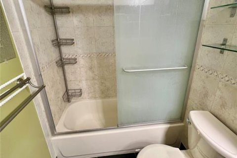 Condominio en venta en Saint Petersburg, Florida, 2 dormitorios, 76.18 m2 № 1785579 - foto 19