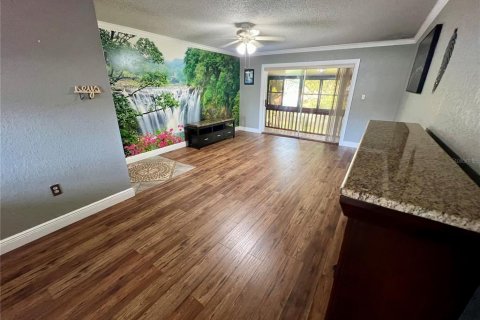 Condominio en venta en Saint Petersburg, Florida, 2 dormitorios, 76.18 m2 № 1785579 - foto 4