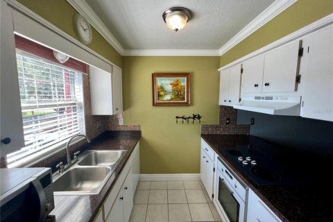 Condominio en venta en Saint Petersburg, Florida, 2 dormitorios, 76.18 m2 № 1785579 - foto 14