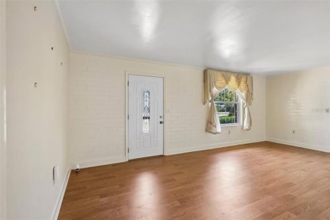 House in Ocala, Florida 2 bedrooms, 143.44 sq.m. № 2396243 - photo 5