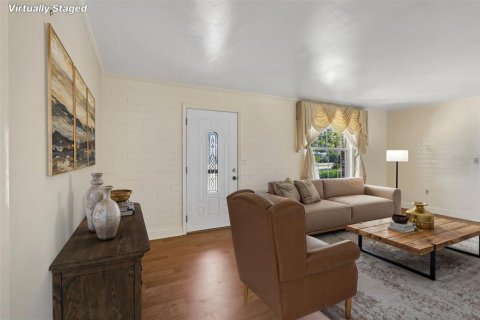 House in Ocala, Florida 2 bedrooms, 143.44 sq.m. № 2396243 - photo 4