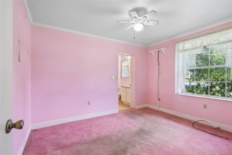 House in Ocala, Florida 2 bedrooms, 143.44 sq.m. № 2396243 - photo 13