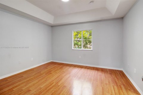 Townhouse in Homestead, Florida 3 bedrooms, 140.19 sq.m. № 1502858 - photo 11