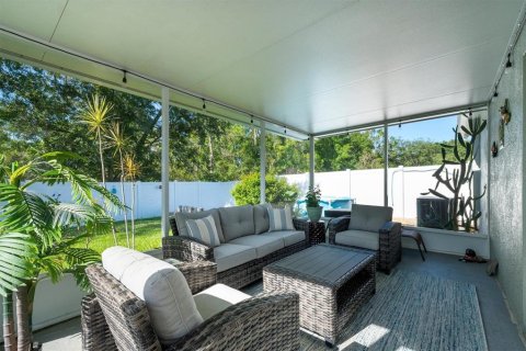 House in Wesley Chapel, Florida 3 bedrooms, 107.58 sq.m. № 2348052 - photo 24