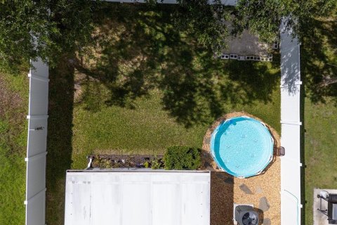 House in Wesley Chapel, Florida 3 bedrooms, 107.58 sq.m. № 2348052 - photo 26