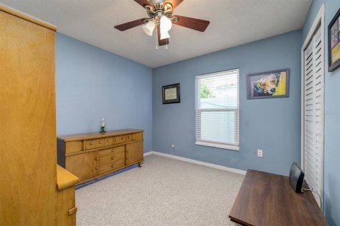 House in Wesley Chapel, Florida 3 bedrooms, 107.58 sq.m. № 2348052 - photo 13