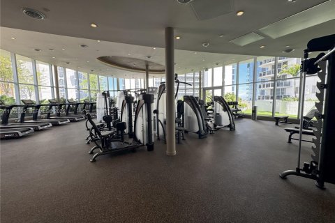 Copropriété à vendre à Miami, Floride: 2 chambres, 165.64 m2 № 1855289 - photo 30