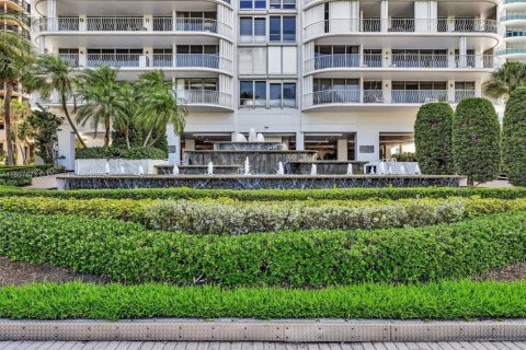 Condo in Bal Harbour, Florida, 3 bedrooms  № 1748222 - photo 3