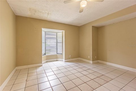 Casa en alquiler en Odessa, Florida, 5 dormitorios, 384.8 m2 № 1622886 - foto 25