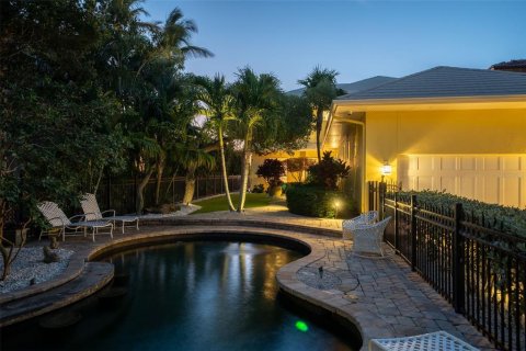 Villa ou maison à vendre à Sarasota, Floride: 6 chambres, 423.73 m2 № 2144918 - photo 4