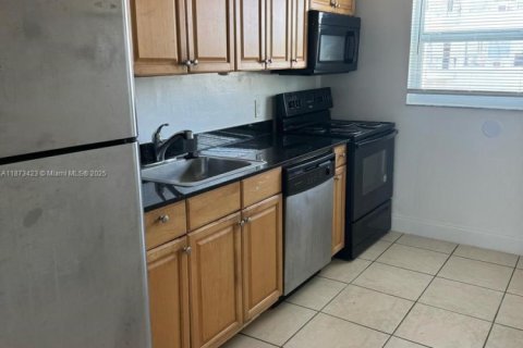 Condo à Miami Beach, Floride, 1 chambre № 2018310