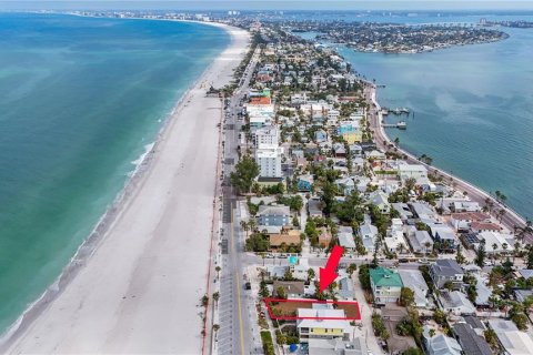 Land in Saint Pete Beach, Florida № 1906904 - photo 2