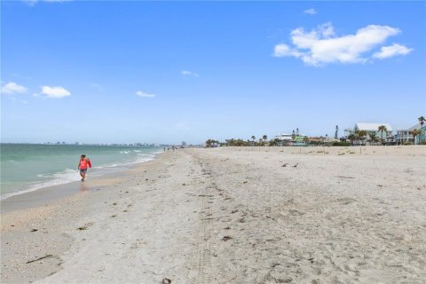 Land in Saint Pete Beach, Florida № 1906904 - photo 11