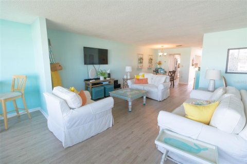 Copropriété à vendre à Gulfport, Floride: 1 chambre, 98.48 m2 № 1567625 - photo 16