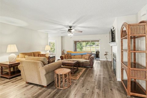 Casa en venta en Leesburg, Florida, 2 dormitorios, 141.58 m2 № 2383475 - foto 6