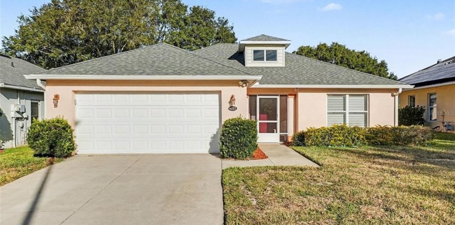 Casa en Leesburg, Florida 2 dormitorios, 141.58 m2 № 2383475