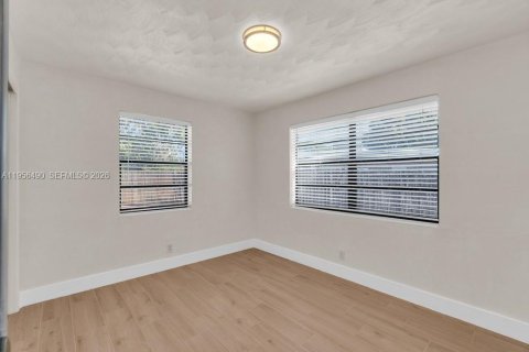 Casa en alquiler en Pompano Beach, Florida, 3 dormitorios, 106.56 m2 № 2010450 - foto 13