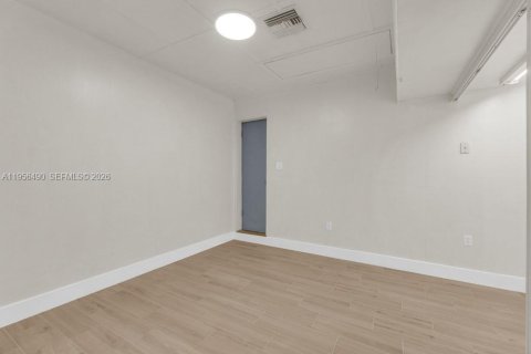 Casa en alquiler en Pompano Beach, Florida, 3 dormitorios, 106.56 m2 № 2010450 - foto 19