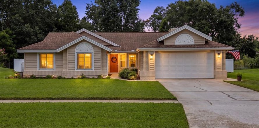 Villa ou maison à Lake Mary, Floride 4 chambres, 204.01 m2 № 2318984