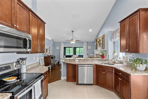 Villa ou maison à vendre à Lake Mary, Floride: 4 chambres, 204.01 m2 № 2318984 - photo 15