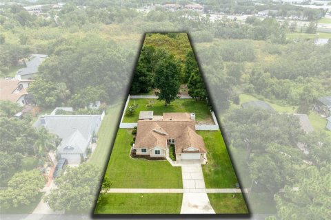 Villa ou maison à vendre à Lake Mary, Floride: 4 chambres, 204.01 m2 № 2318984 - photo 2