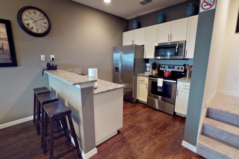 Touwnhouse à louer à Kissimmee, Floride: 3 chambres, 120.77 m2 № 2415205 - photo 6
