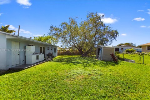 Купить виллу или дом в Майами, Флорида 3 спальни, 111.48м2, № 2040601 - фото 26