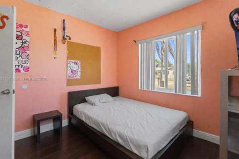 Купить виллу или дом в Майами, Флорида 3 спальни, 111.48м2, № 2040601 - фото 16