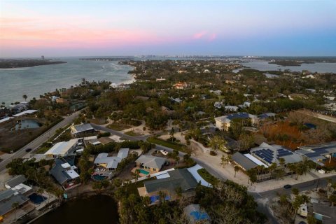 Casa en venta en Sarasota, Florida, 4 dormitorios, 271.92 m2 № 1582658 - foto 5
