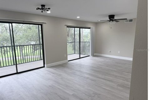 Condo in Clearwater, Florida, 3 bedrooms  № 2225142 - photo 19