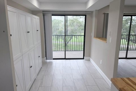 Condo in Clearwater, Florida, 3 bedrooms  № 2225142 - photo 15