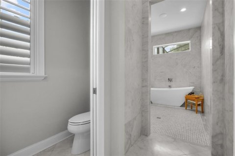 Villa ou maison à vendre à Gainesville, Floride: 6 chambres, 461.45 m2 № 1837760 - photo 27