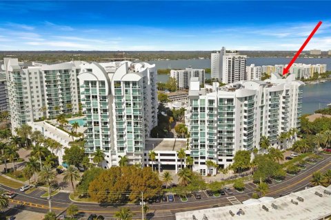 Condominio en venta en North Bay Village, Florida, 3 dormitorios, 144.18 m2 № 2030809 - foto 3