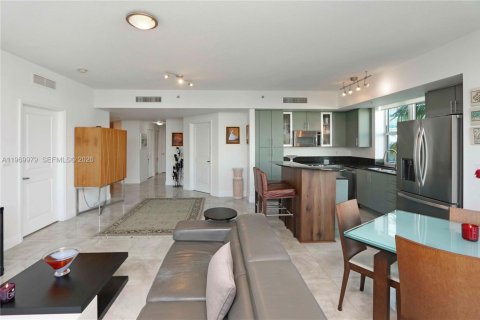 Condominio en venta en North Bay Village, Florida, 3 dormitorios, 144.18 m2 № 2030809 - foto 9