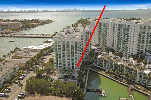 Condominio en venta en North Bay Village, Florida, 3 dormitorios, 144.18 m2 № 2030809 - foto 4