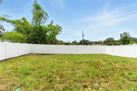 House in Orlando, Florida 4 bedrooms, 173.17 sq.m. № 1795946 - photo 29