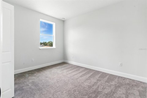 House in Orlando, Florida 4 bedrooms, 173.17 sq.m. № 1795946 - photo 24