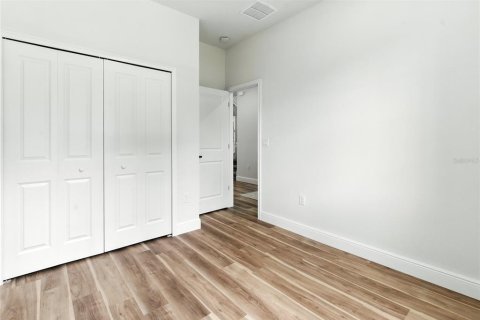 House in Orlando, Florida 4 bedrooms, 173.17 sq.m. № 1795946 - photo 21