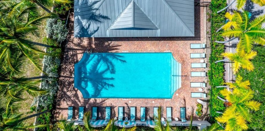 Condominio en Delray Beach, Florida, 3 dormitorios  № 1077484