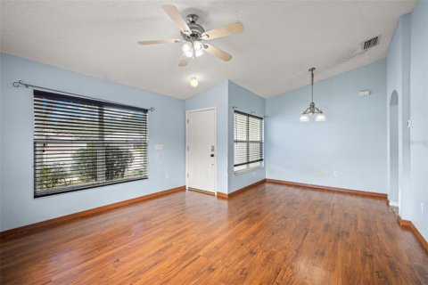 Villa ou maison à vendre à Wesley Chapel, Floride: 3 chambres, 136.1 m2 № 2200335 - photo 6