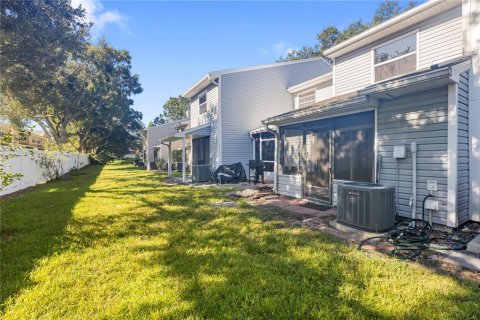 Townhouse in Tampa, Florida 2 bedrooms, 117.06 sq.m. № 1893757 - photo 28