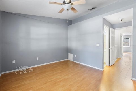 Townhouse in Tampa, Florida 2 bedrooms, 117.06 sq.m. № 1893757 - photo 24