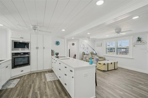 Villa ou maison à vendre à Hudson, Floride: 2 chambres, 106.28 m2 № 2151543 - photo 25