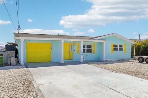 Villa ou maison à vendre à Hudson, Floride: 2 chambres, 106.28 m2 № 2151543 - photo 2