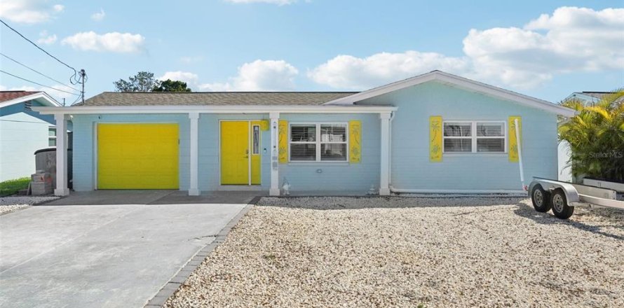 Villa ou maison à Hudson, Floride 2 chambres, 106.28 m2 № 2151543