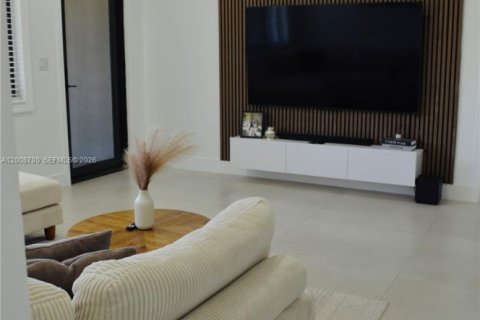 Casa en venta en Fort Lauderdale, Florida, 4 dormitorios, 175.49 m2 № 2074295 - foto 4