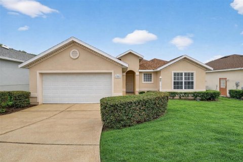 Villa ou maison à vendre à Summerfield, Floride: 3 chambres, 148.36 m2 № 2195607 - photo 2